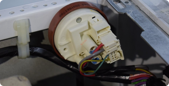 Датчик уровня воды пришел в негодность